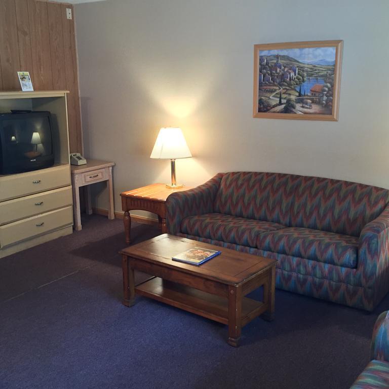 Macthrift Motor Inn Virginia Beach Exteriör bild
